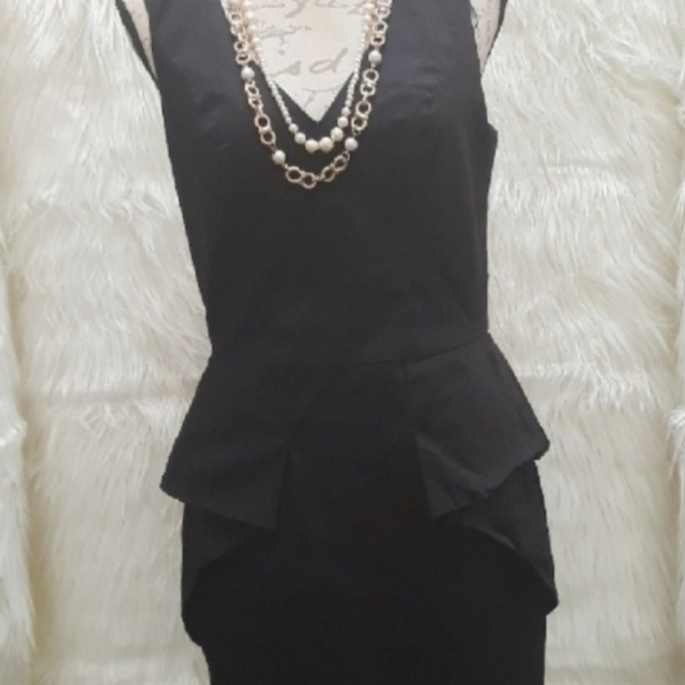 Nwot Vince Camuto black dress size 8